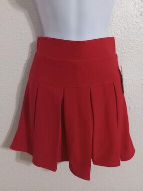 New Mix Classic - Pleated classic A- line Skort